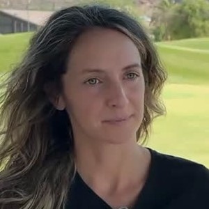 Shelby Von Oepen, co-founder of Liquid Breathwork and breathwork teacher training instructor specializing in somatic support